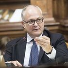 Gualtieri: "Manovra sarà approvata dal Parlamento"