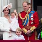 Baby George, il giallo della foto di compleanno: Kate Middleton non c'è