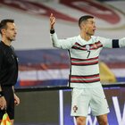 Qatar 2022, Ronaldo getta la fascia e lascia il campo per un gol fantasma