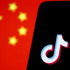 immagine TikTok, gli Stati Uniti pronti a spegnere il social in tutto il Paese: «Manipolazione dalla Cina»