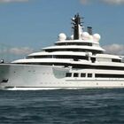 Putin, il mega-yacht Scheharazade a Marina di Carrara non è suo: la conferma del sindaco