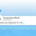 Sarri, il "Twitter Lazio" impazzisce per la firma del Comandante