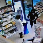 Rapinatore seriale di farmacie bloccato dalla polizia nel Napoletano
