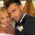Britney Spears, il marito Sam Asghari ora minaccia: «Rivelerò dettagli imbarazzanti»