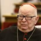 Francesco punisce il cardinale Gulbinovicz insabbiatore e gay