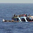 Migranti, naufragio in Tunisia: almeno 34 morti. Recuperati cadaveri di 22 donne e 3 bambini
