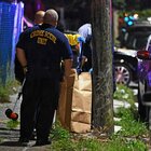Sparatoria in strada, 4 morti. Feriti un bambino di 2 anni e un ragazzino di 13. Attimi di terrore a Philadelphia