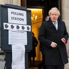 Regno Unito al voto, Johnson trema: così la Brexit torna in bilico