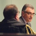 Il procuratore di Arezzo Rossi in tribunale a Genova