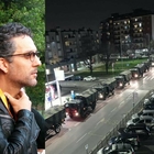 Beppe Fiorello: «Camion militari pieni di corpi: basta canti sui balconi, facciamo tre giorni di lutto nazionale»