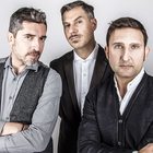 La "maratona" del Trio Medusa e i cimeli delle celebrità: Cesvi, tutti in campo per i bambini più sfortunati La "maratona" del Trio Medusa e i cimeli delle celebrità: Cesvi, tutti in campo per i bambini più sfortunati