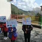 Scuola, la protesta dei sindaci del Ternano: «Gli istituti con pochi contagi vanno riaperti»