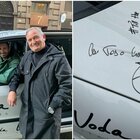 Juventus, tassista rifiuta 100mila euro per la sua Fiat Ulysse con 170 autografi di calciatori e dirigenti