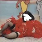 Bambina vestita da prostituta a Carnevale: il travestimento choc