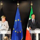 • Merkel a Renzi: "Flessibilità su sisma e migranti"