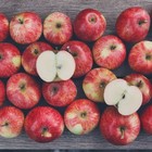 Salute, due mele al giorno (per 8 settimane consecutive) abbassano il rischio colesterolo