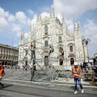 Berlusconi, massima allerta per i funerali di Stato in Duomo. Cecchini, corpi scelti, metal detector