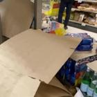 Coronavirus a Milano negozi e supermercati presi d'assalto
