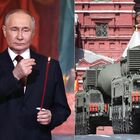 Guerra nucleare, rappresaglia Putin: «Esercitazioni al confine con l’Ucraina». Scattano le prime simulazioni dell'uso di armi tattiche