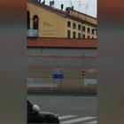 Milano, detenuti sul tetto: caos nel carcere di San Vittore