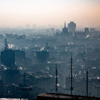 Covid, lo studio: «Lo smog non favorisce la circolazione del virus nell'aria»