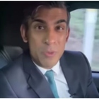 Regno Unito, il premier Rishi Sunak multato: non ha indossato la cintura di sicurezza in un video social