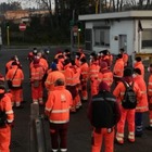 Roma, protesta all'Ama: 5 lavoratori morti di Covid. L'azienda: «Protocolli di sicurezza costantemente applicati»