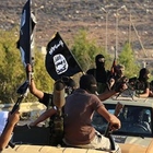 • Isis e Al Qaeda esaltano il killer su Twitter
