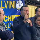 Salvini: «Violenza non ha colore. Parlamento approvi documento contro tutti i movimenti violenti»