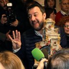 La Lega diventa nazionale, approvato il nuovo statuto. Gregoretti, Salvini: «Se procedono autodenunciamoci tutti»