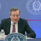 Draghi: «Invito tutti i non vaccinati a farlo, grazie a chi già l'ha fatto»