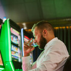 Covid, Sos della Chiesa: riapertura Bingo e bar con slot machine farà indebitare migliaia di famiglie