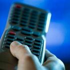Digitale terrestre, switch off al via: rivoluzione tv, cosa cambia e chi deve sostituire il televisore