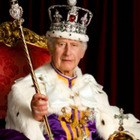 Re Carlo, il regalo di compleanno che non t'aspetti: la festa a Buckingham Palace e il mistero Harry e Meghan