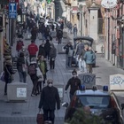 Da Napoli a Genova folla in strada
