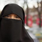 La Tunisia vieta il niqab negli uffici pubblici