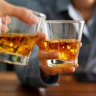 Alcol, a rischio quasi 9 milioni di italiani: cresce il consumo tra i giovani