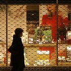 Italia zona rossa a Natale, la date di chiusura di bar e negozi: il calendario per lo shopping