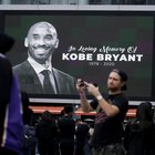 Kobe Bryant morto, perché è successo l'incidente: «Troppa nebbia, l'elicottero faceva strani rumori»