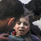 Siria, la strage dei bambini: 57 morti nel massacro di Ghouta