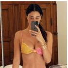 Belen Rodriguez, bikini da urlo e "farfallina" in vista: messaggio a Stefano De Martino?