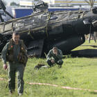 Elicottero militare precipita a Ravenna, l'incidente durante un atterraggio di emergenza: «Due feriti». Chiusa la superstrada E45