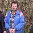 Preso il cannibale russo, è accusato di aver divorato tre amici: trovati resti anche di cani e gatti