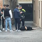 Treviso, si ubriaca e sviene a terra in centro città: minorenne in coma etilico