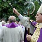 Abusi, l'ammissione del vescovo di Bolzano