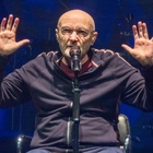 Phil Collins si congeda: «E' stato il mio ultimo concerto, non riesco più a suonare»