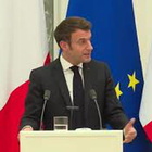 Crisi Ucraina, Macron: «Non possiamo rischiare il ritorno dell'instabilità in Europa»