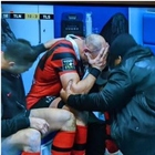 Sergio Parisse, le lacrime del capitano del rugby che hanno commosso la Francia: cartellino rosso il giorno dopo il funerale del padre Video