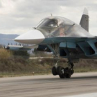 La Russia prepara un attacco senza precedenti, l'allarme degli 007: «Ammassati jet ed elicotteri al confine ucraino»