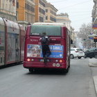 Da Termini a Santa Maria Maggiore aggrappato sul retro del bus